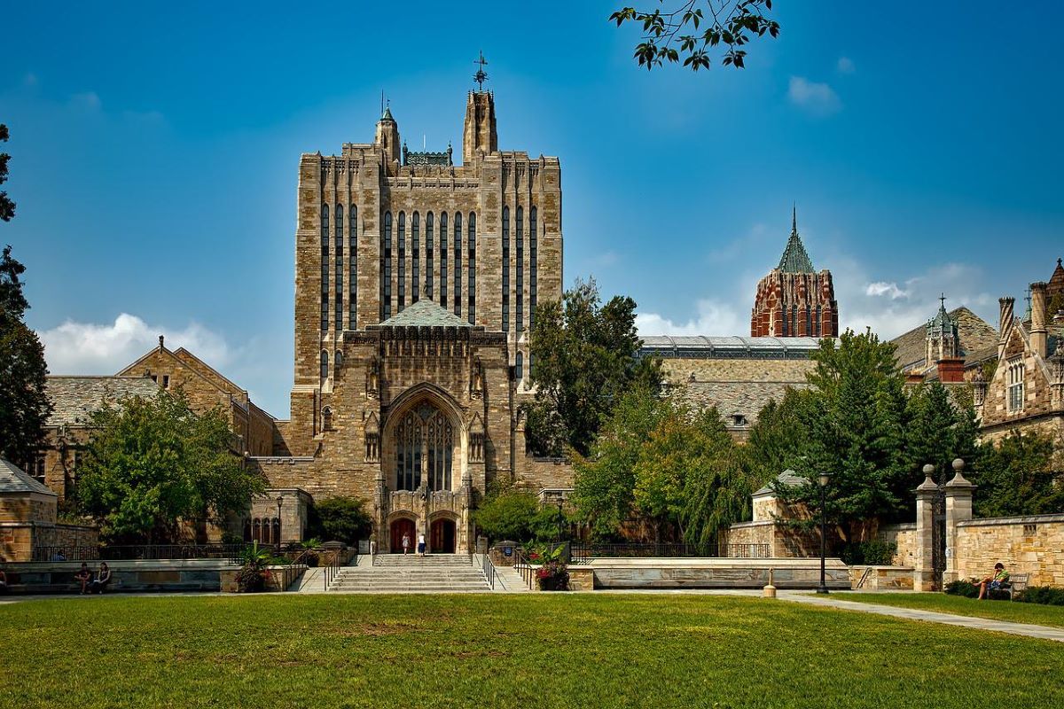 Yale University Cost